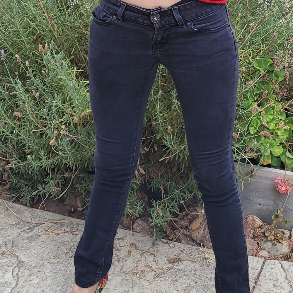 Guess medium rise skinny Sarah Fit 24 - Picture 7 of 12